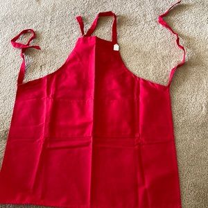 Adult Red NWT apron.